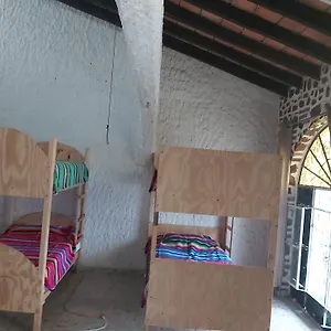 https://el-sunset-hostel.hotelspuertovallarta.org