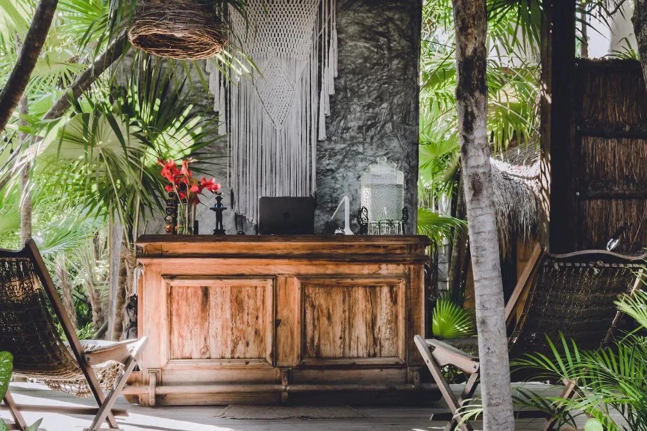 فندق Nativus Glamping & Cenote تولوم