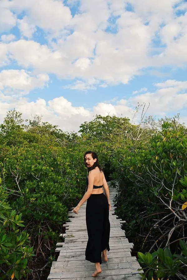 فندق Nativus Glamping & Cenote تولوم 3*,  المكسيك